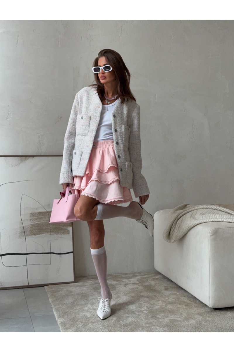 Chаnеl Женский твидовый пиджак бежевого цвета