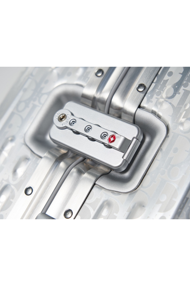 Rimowa Чемодан Aluminum L Premium 79x48x27 см