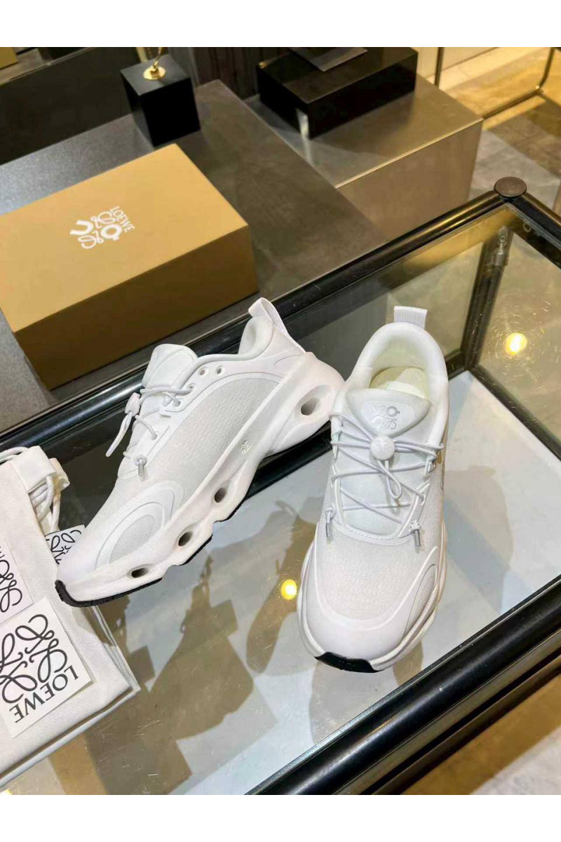 Loewe Женские кроссовки On Cloudsolo premium