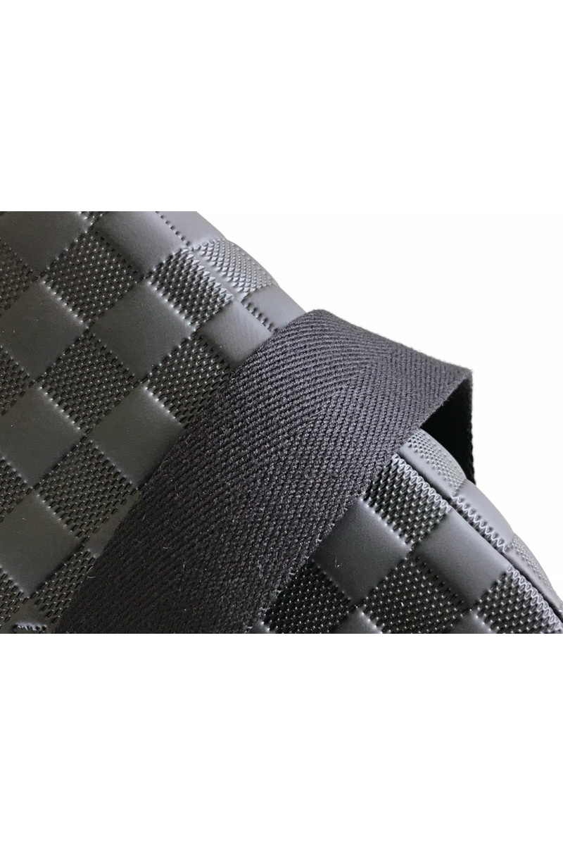 Lоuis Vuittоn Кожаная сумка Avenue Sling Premium 31x20x10 см