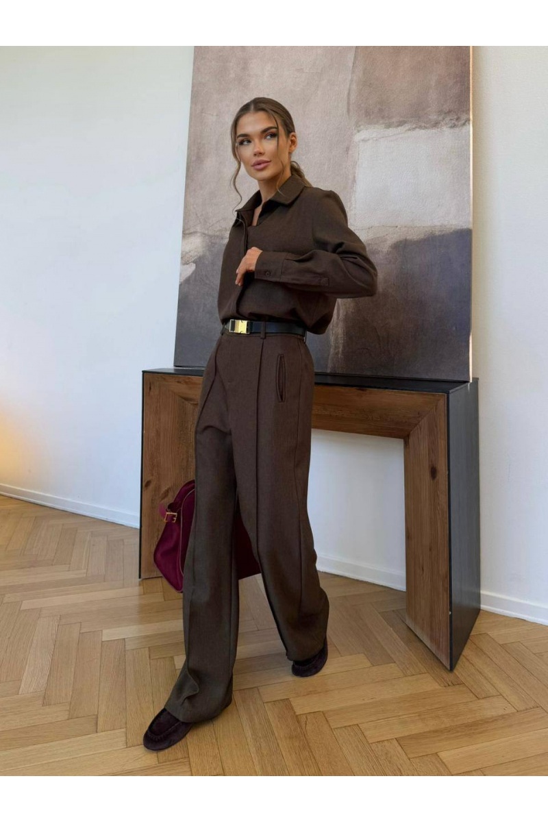 Loro Piana Женский костюм premium коричневого цвета