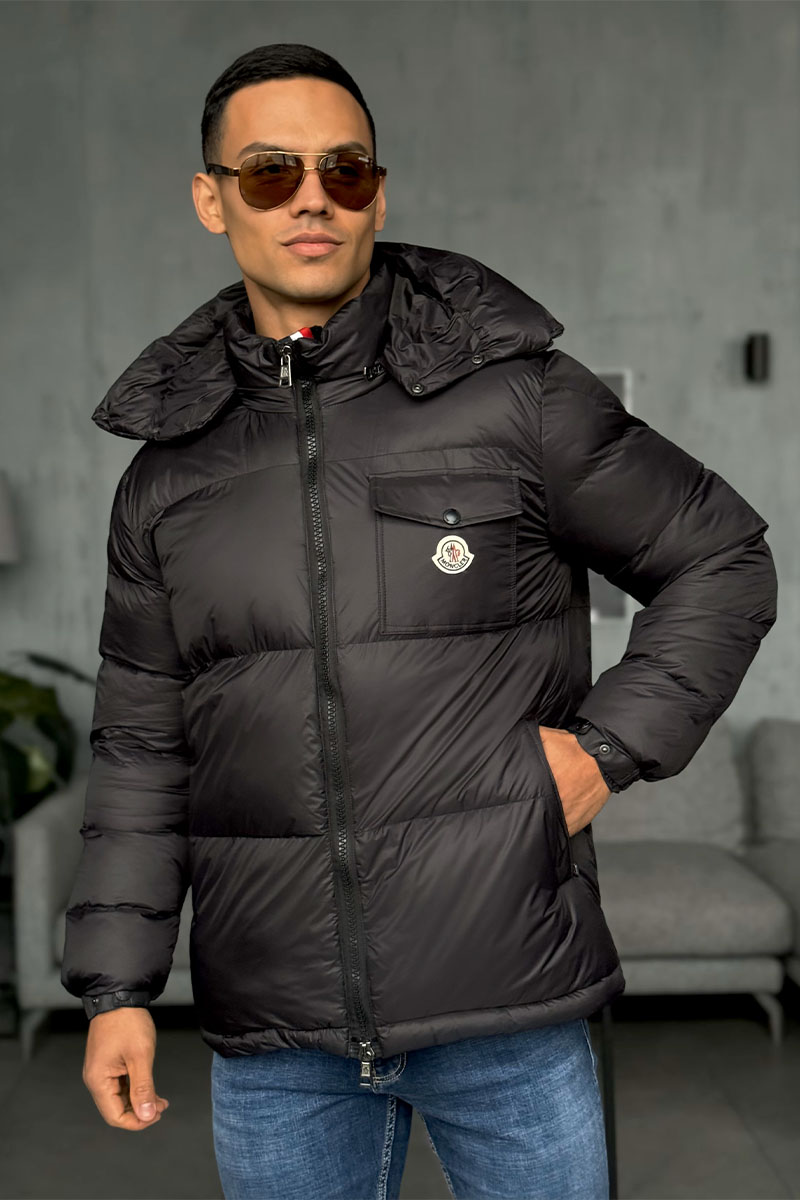 Moncler Мужская куртка чёрного цвета
