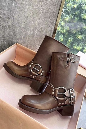 Женские кожаные сапоги  Ankle Premium
