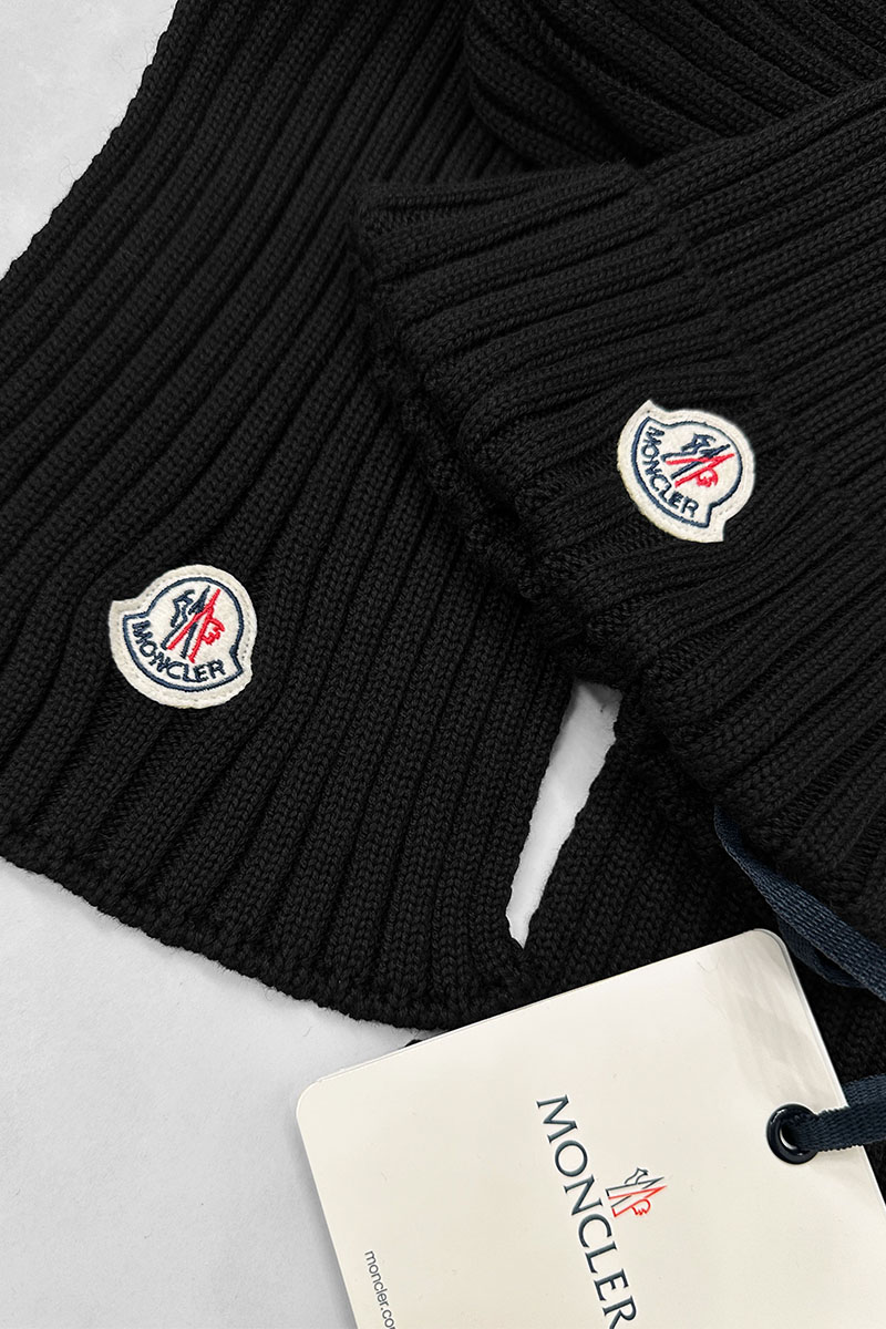 Moncler Комплект из шапки и шарфа чёрного цвета logo-patch