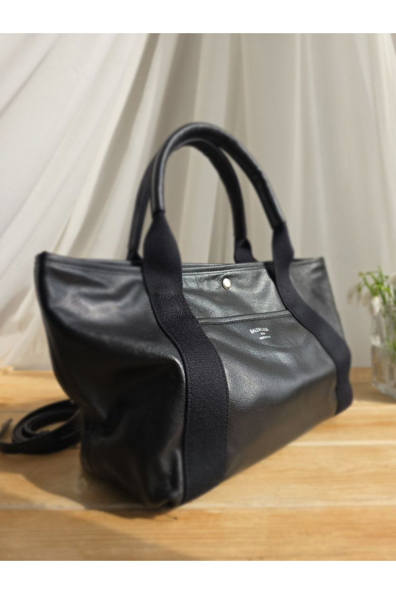 Balenciaga Кожаная сумка Biarritz 30x22 см