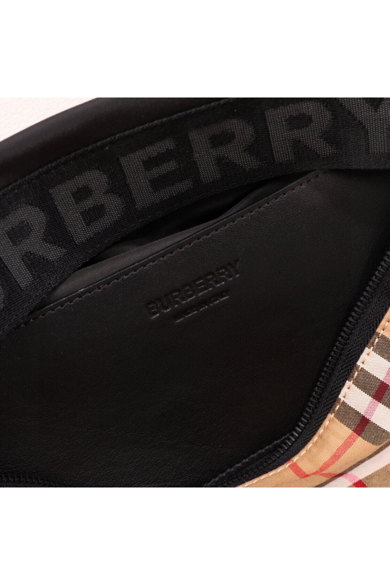 Burberry Бежевая сумка на пояс Sonny Premium 31x7.5x16 см
