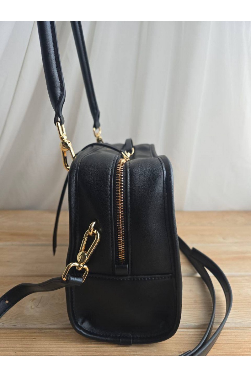 Loewe Кожаная сумка Amazona 27x18 см