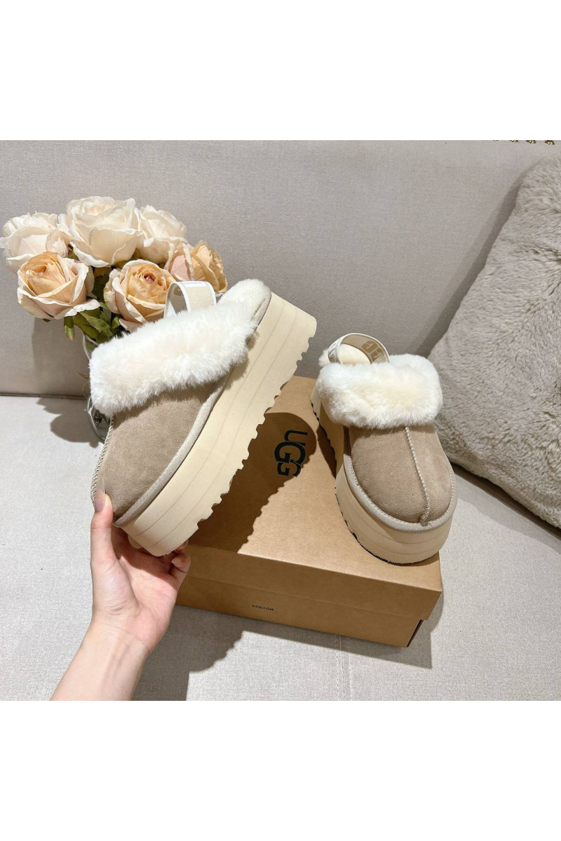UGG Замшевые женские слиперы с мехом Funkette Platform