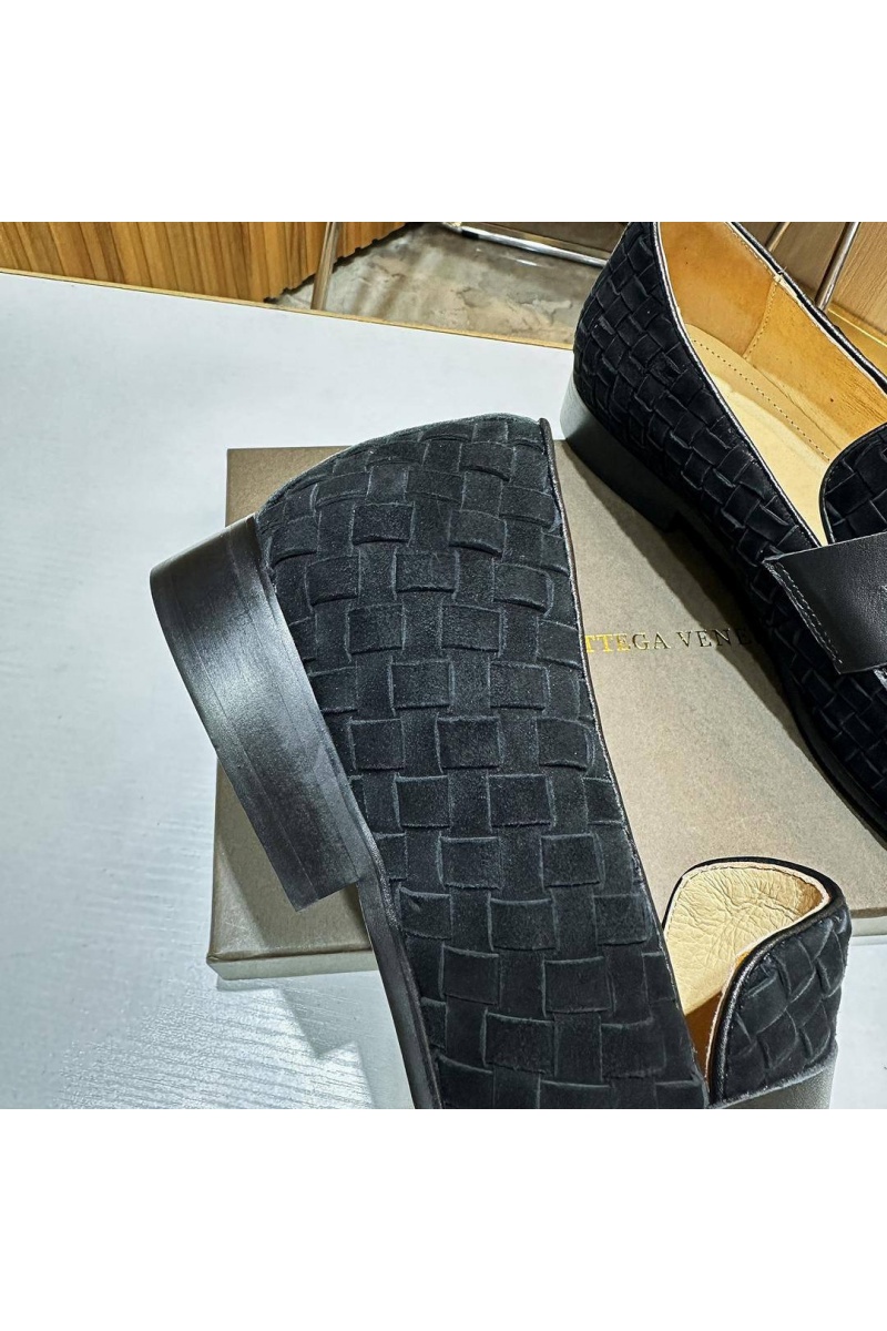 Bottega Veneta Мужские замшевые лоферы Intrecciato - Black