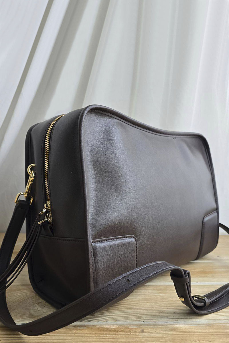 Loewe Кожаная сумка Amazona 34x24 см