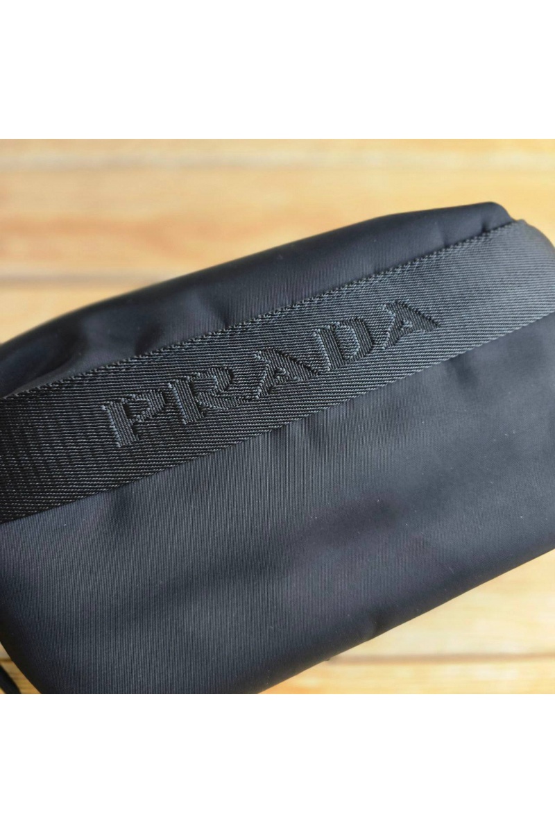 Prada Сумка на пояс 28x15 см - Black