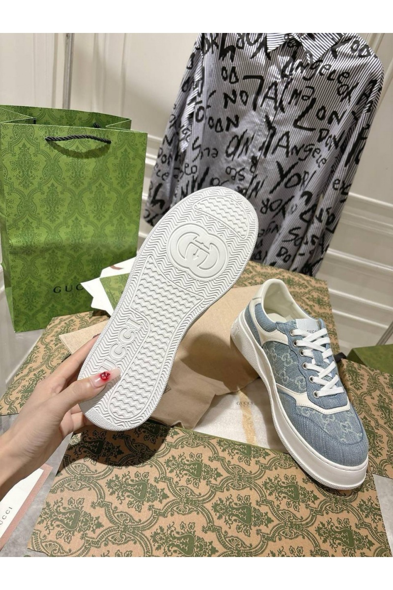 Gucci Женские кроссовки GG Interlocking