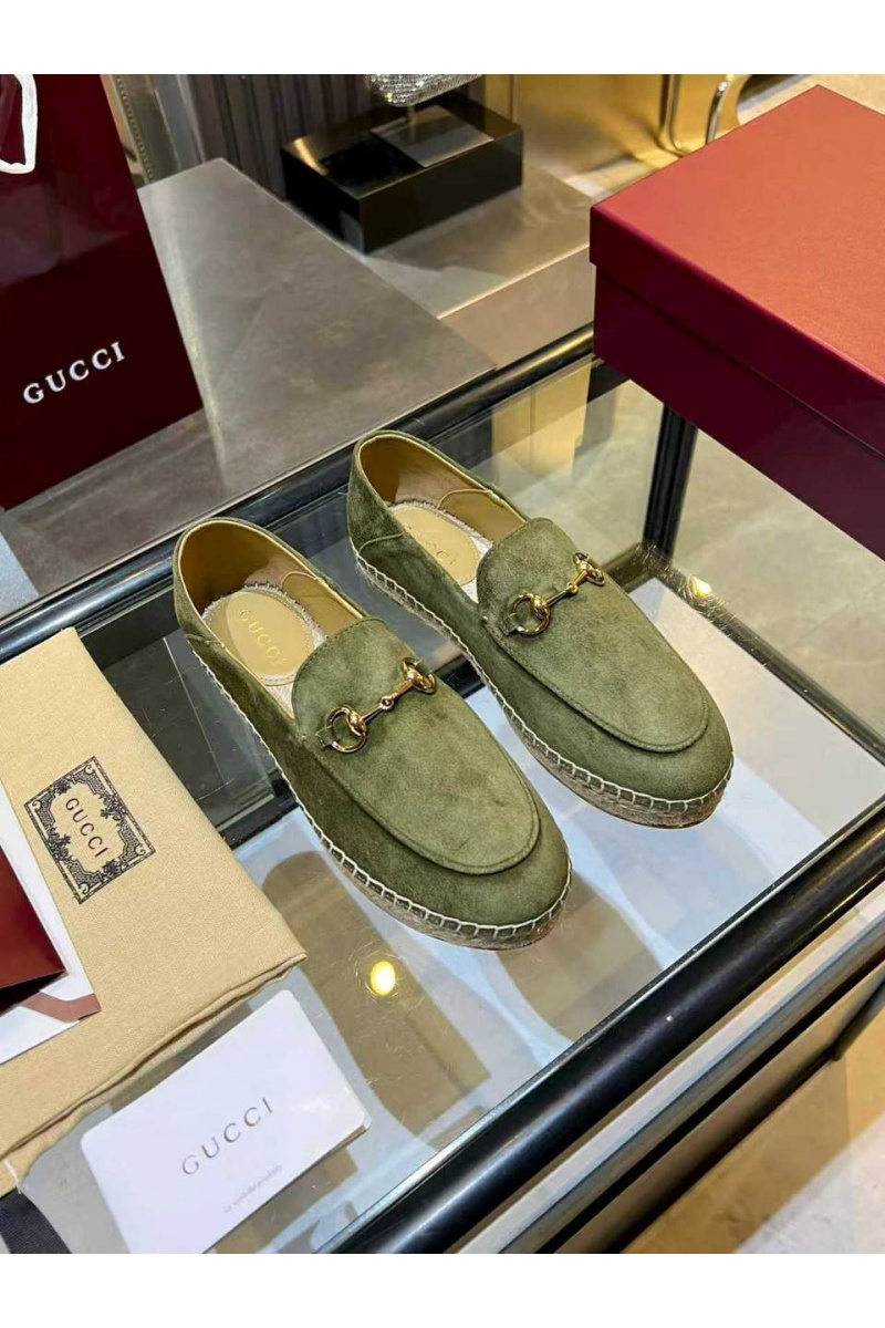 Gucci Женские замшевые лоферы GG Horsebit premium