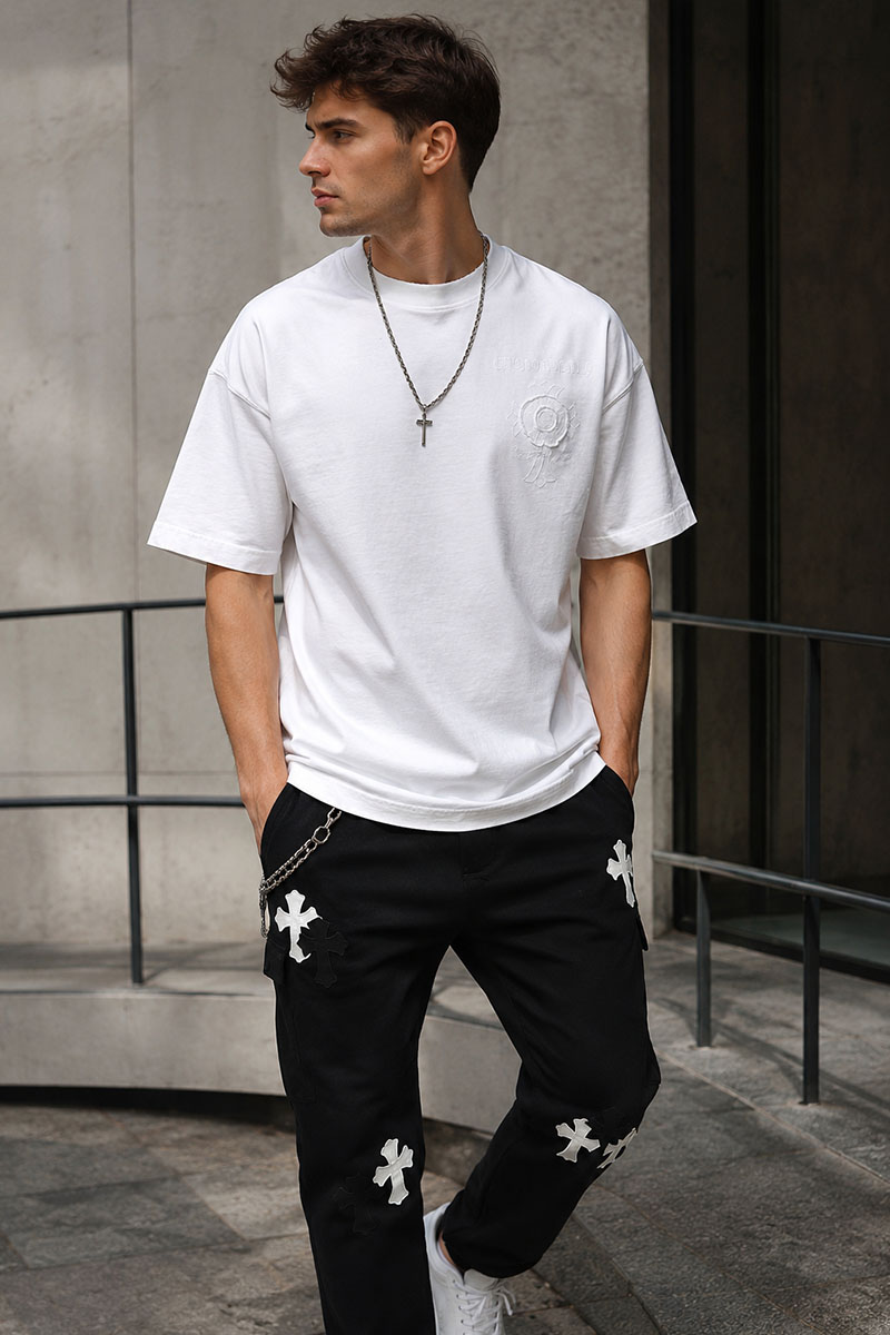 Designer Clothing Белая оверсайз футболка Gothic logo 
