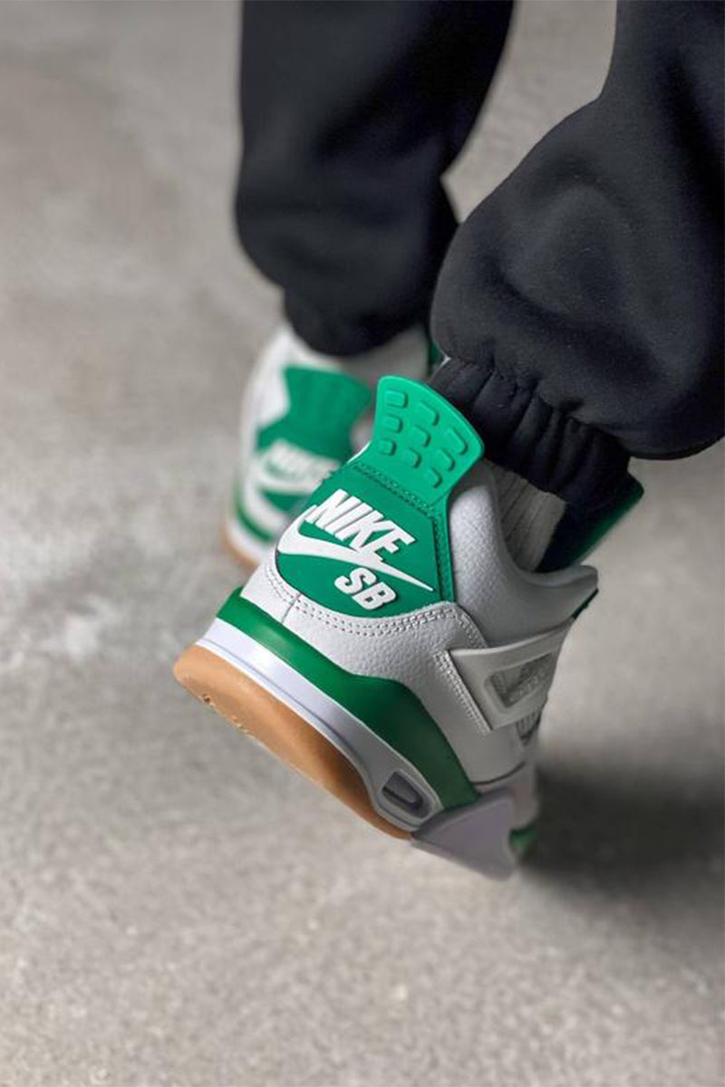 Nike Кроссовки AJ4 SB "Pine Green"