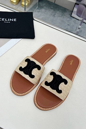 Женские шлёпанцы 