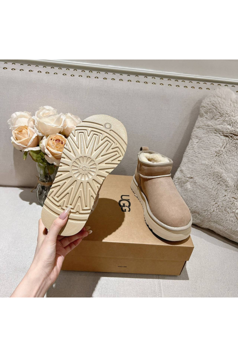 UGG Женские ботинки Classic Ultra Mini Platform - Brown