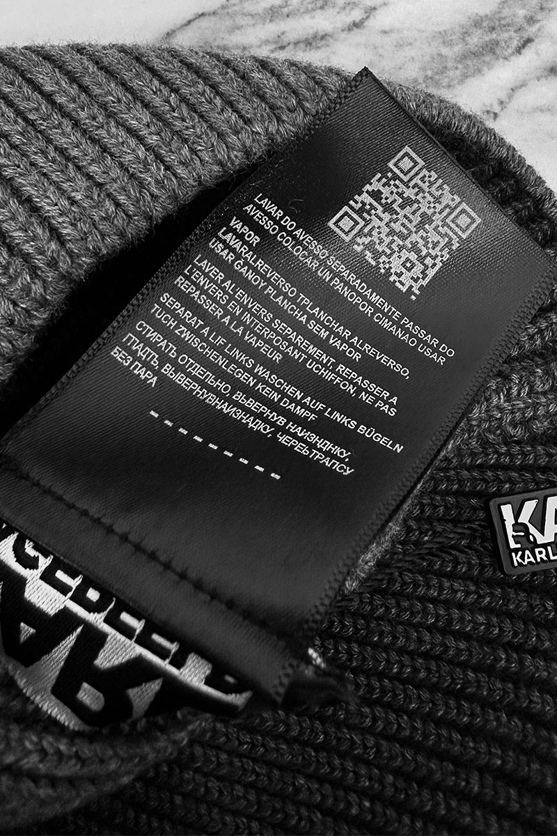 Company КL Мужская шапка серого цвета logo-patch