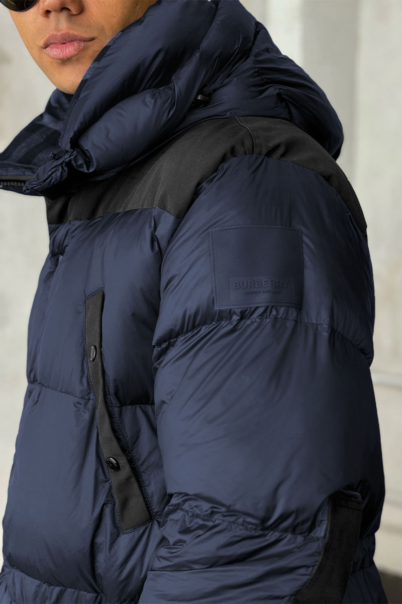 Burberry Удлинённый тёмно-синий пуховик Nylon logo-patch