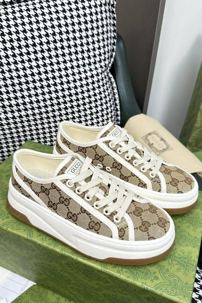 Gucci Женские кроссовки GG Screener premium
