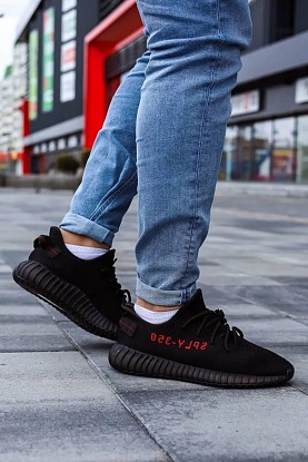 Кроссовки Yeezy Boost 350 v2 "Bred" Premium