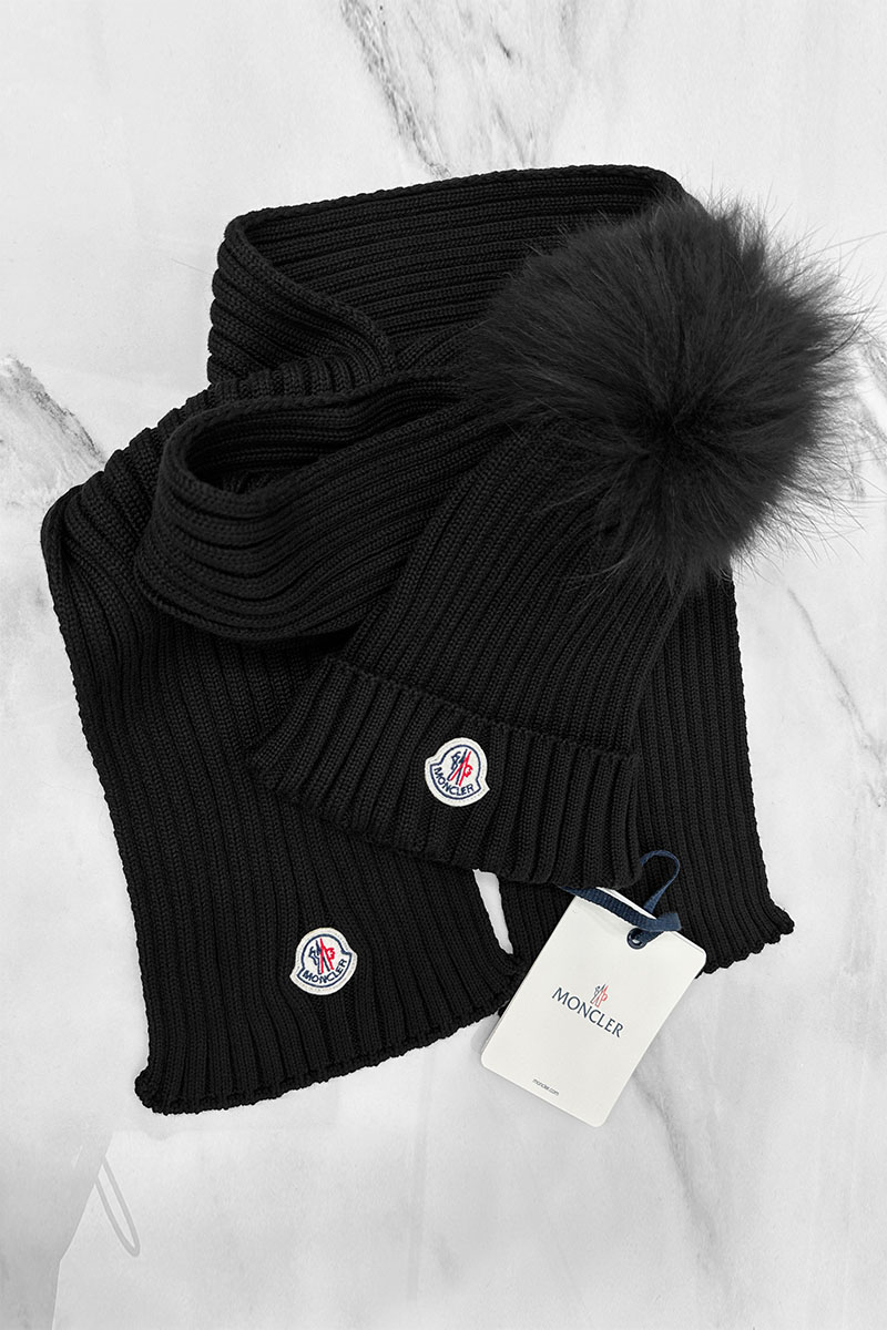 Moncler Комплект из шапки и шарфа чёрного цвета logo-patch