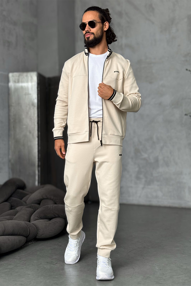 Hugо Воss Кофта на молнии бежевого цвета 