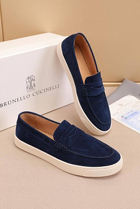 Мужские замшевые лоферы