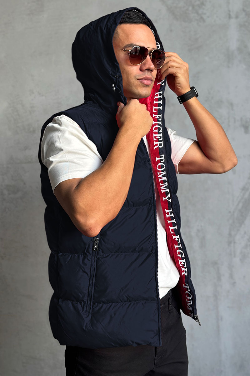Tommy Hilfiger Мужской жилет тёмно-синего цвета