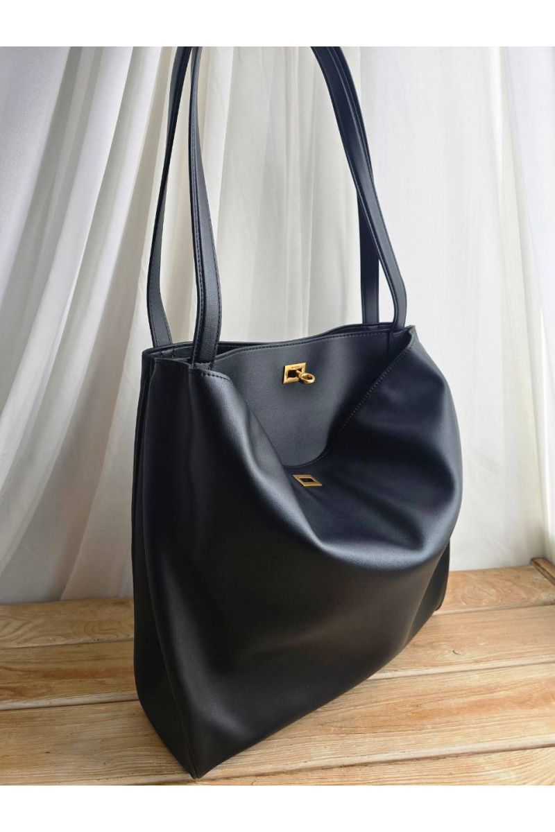 Balenciaga Кожаная сумка 37x34 см