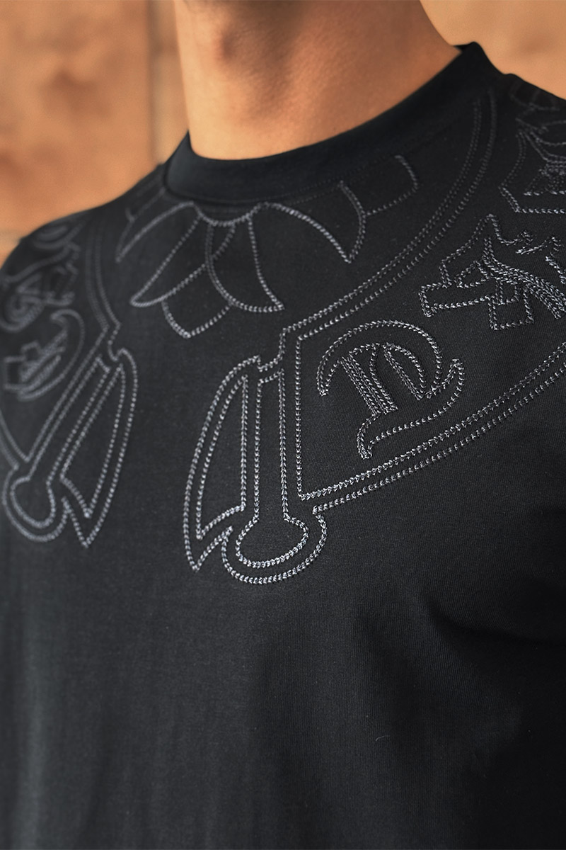 Designer Clothing Чёрная оверсайз футболка Gothic logo