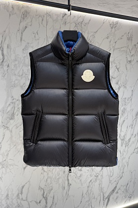 Утеплённый жилет Sumido - Black