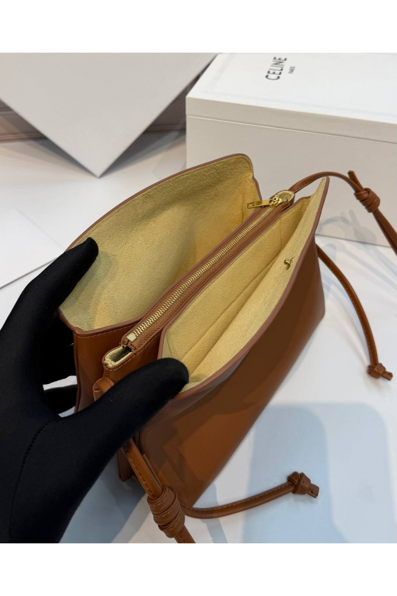 Celine Кожаная сумка Trio Flap premium 22.5x13x3.5 см