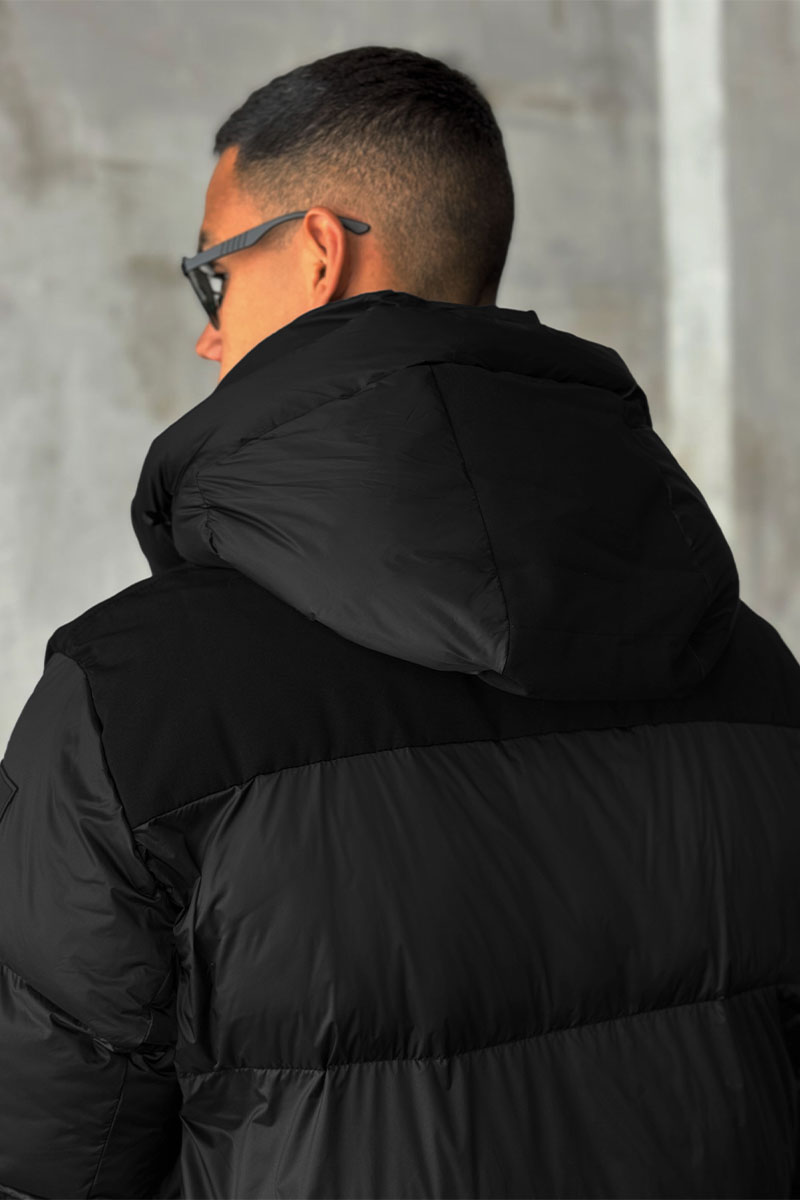 Burberry Удлинённый чёрный пуховик Nylon logo-patch