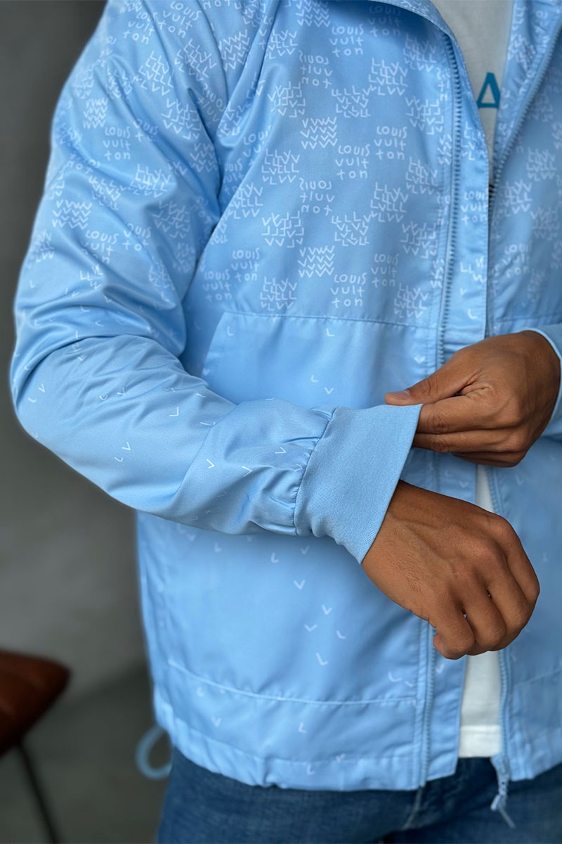 Lоuis Vuittоn Ветровка голубого цвета Damier Spread Windbreaker