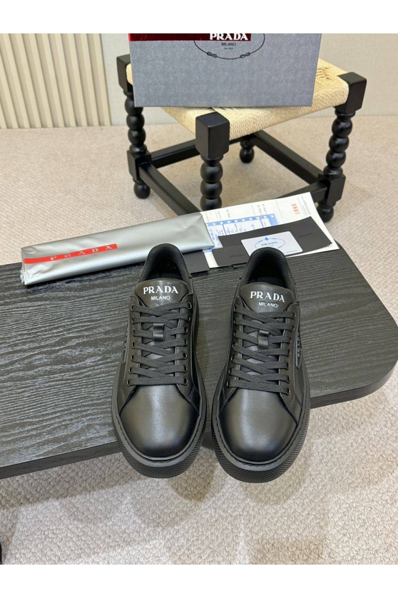 Prada Мужские кожаные кроссовки 