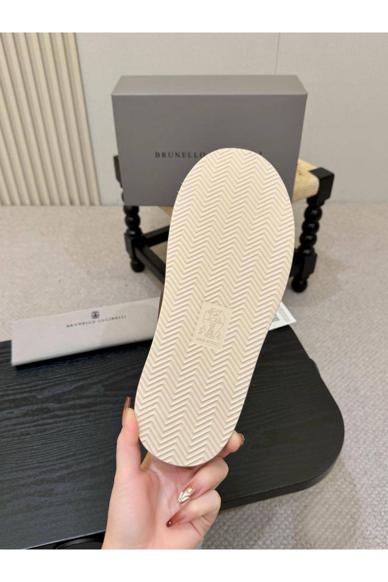 Brunеllо Сuсinеlli Замшевые шлёпанцы Crossover