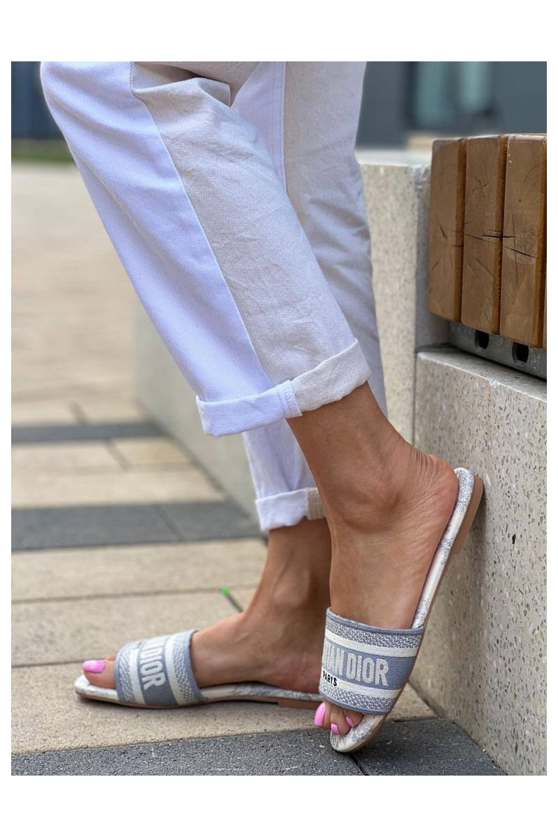 Dior Женские шлепанцы Dway Slide Embroidered Cotton
