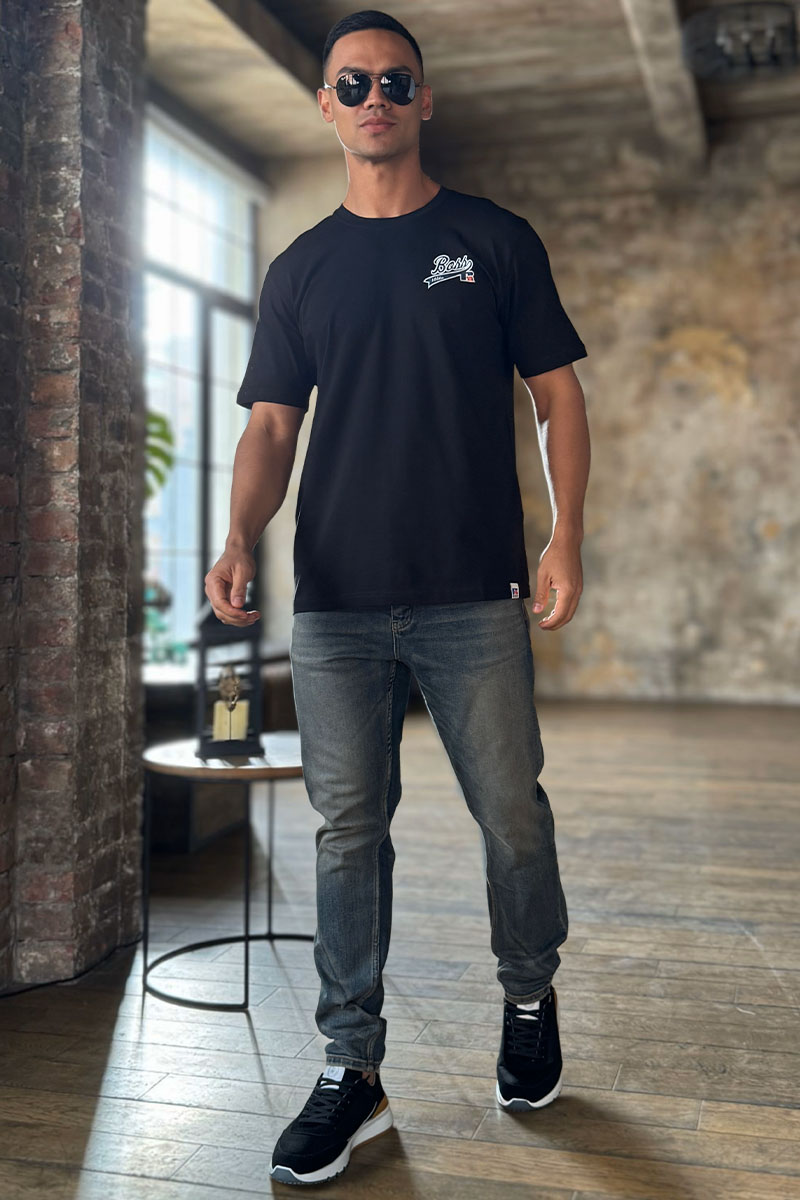 Hugо Воss Мужская чёрная футболка Russell Athletic