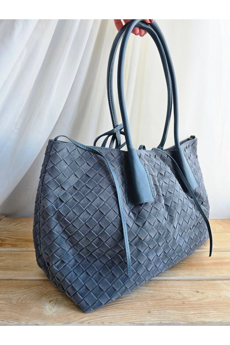 BV Замшевая сумка intrecciato 42x26