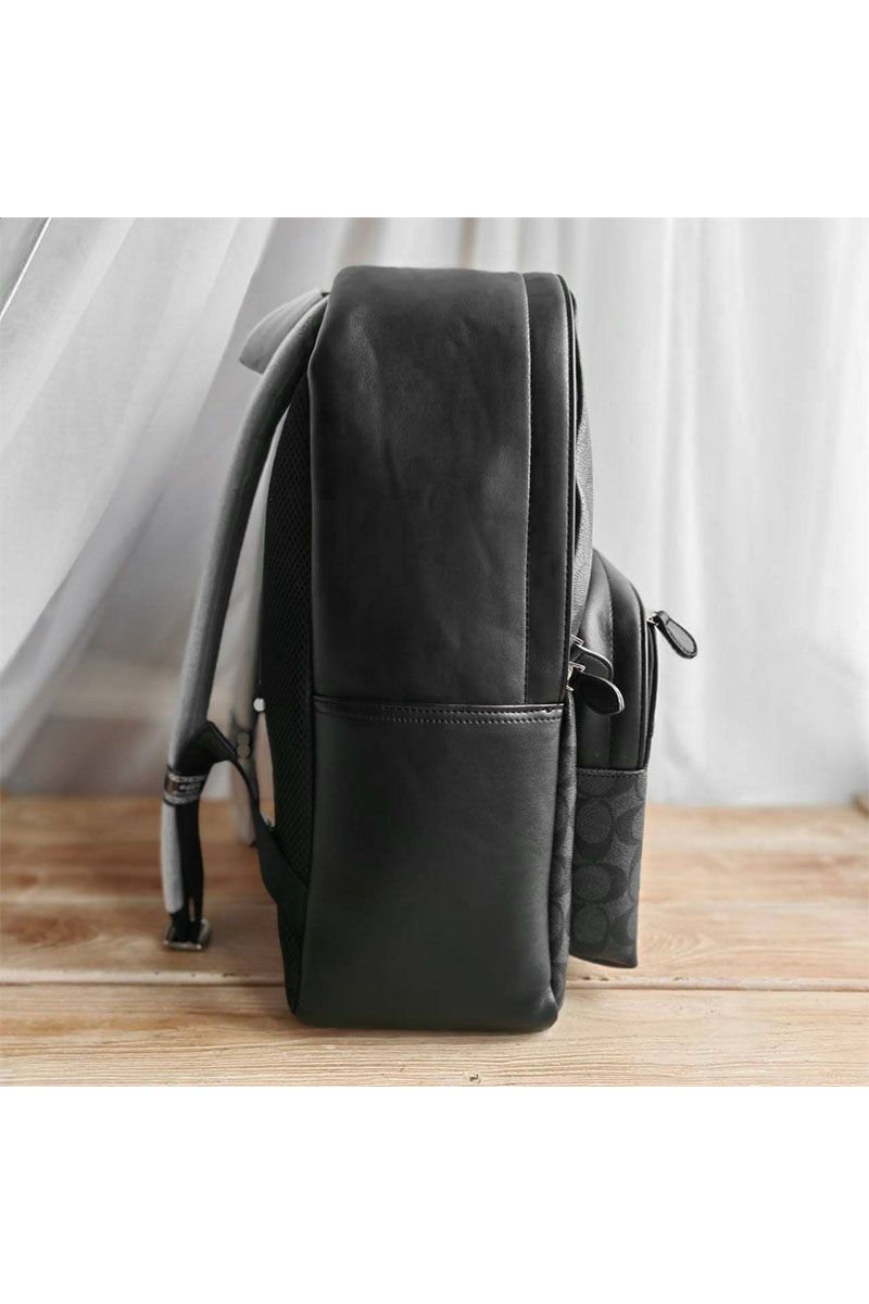 Coach Кожаный рюкзак Coach monogram 39x30 см