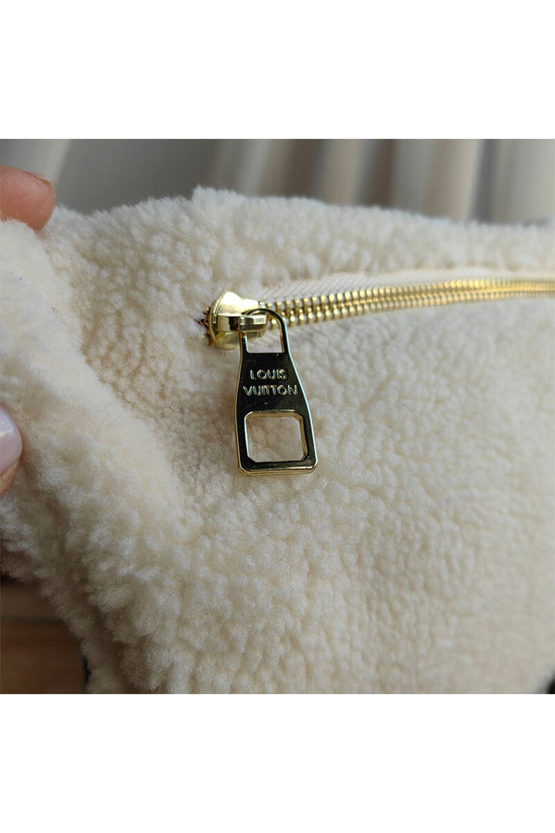 Lоuis Vuittоn Сумка на пояс Monogram Teddy 31x20 см - White 