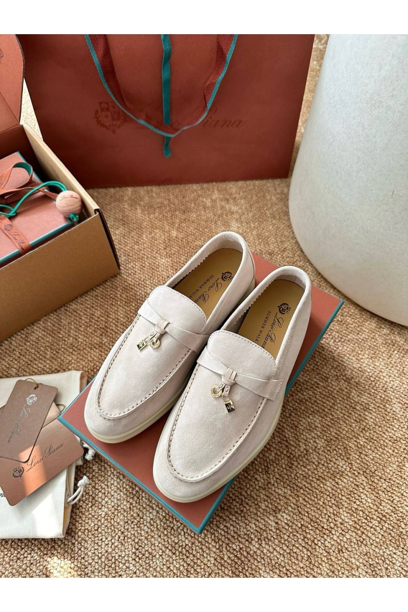 Loro Piana Женские замшевые лоферы Summer Charms Walk premium