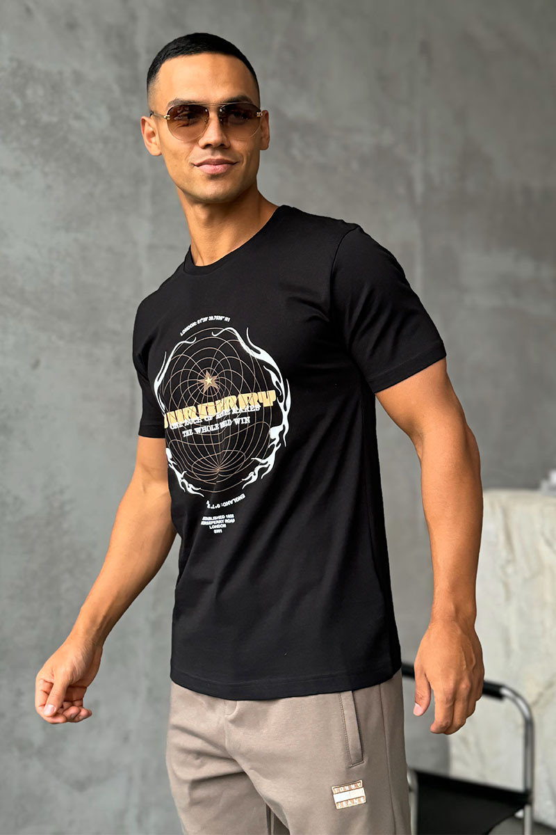 Burberry Мужская чёрная футболка London