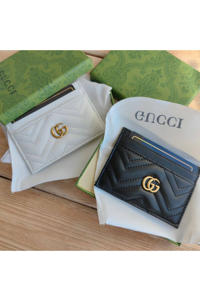 Gucci Кожаный чёрный кардхолдер GG logo-plaque 10x7 см - White