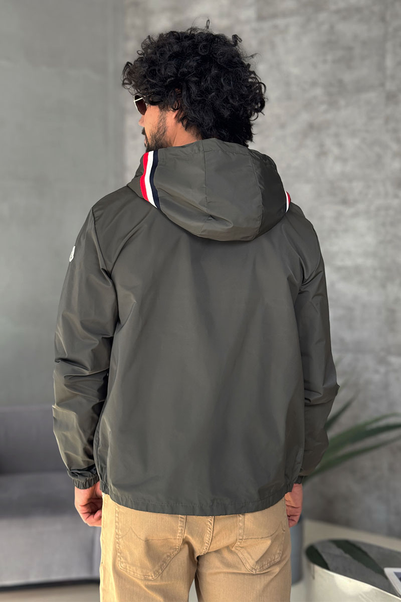 Moncler Куртка цвета хаки Grimpeurs 