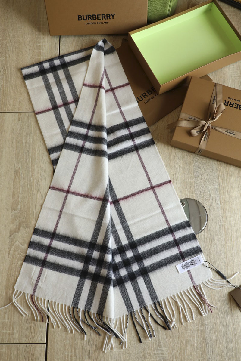 Burberry Шарф Check premium 168x30 см - White