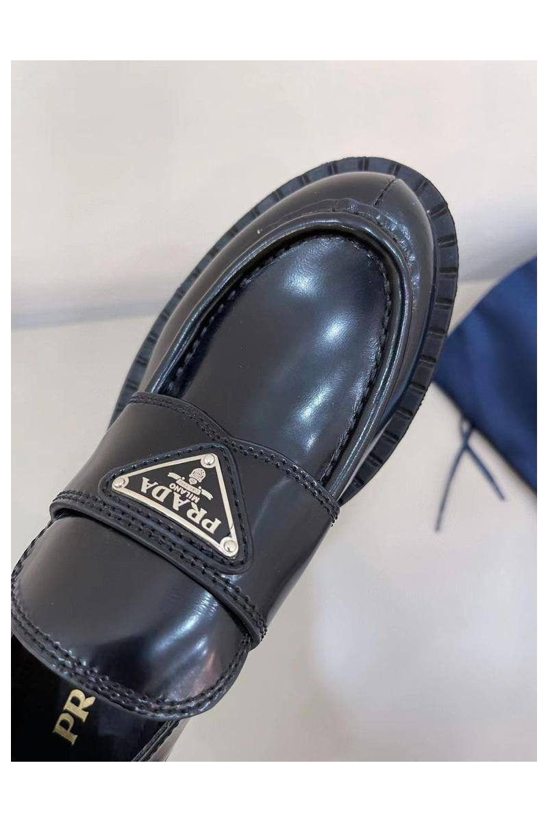 Prada Женские кожаные лоферы Premium - Black