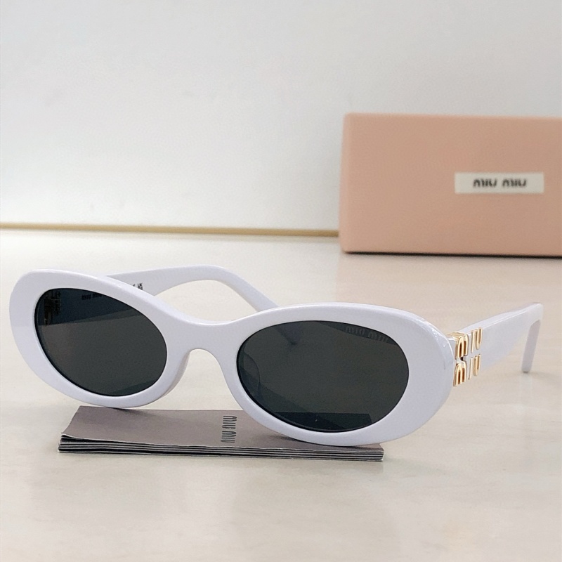 MIU MIU Женские солнцезащитные очки с белой оправой