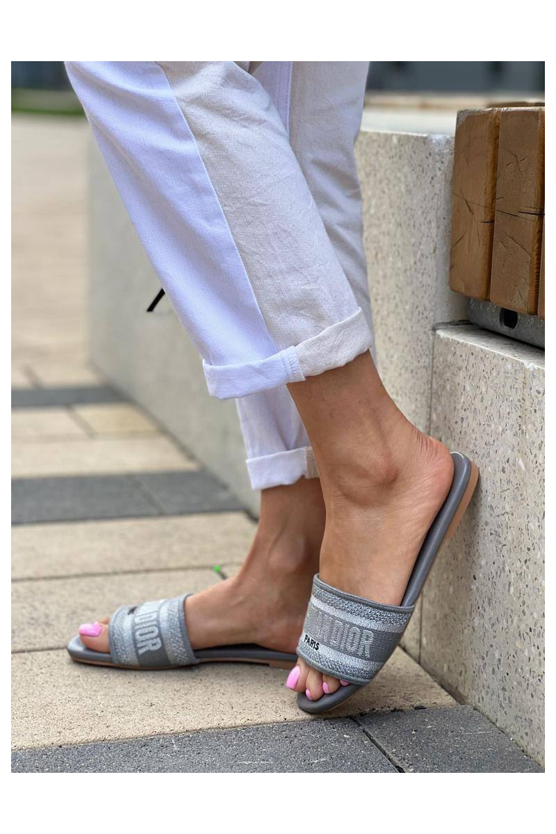 Dior Женские шлепанцы Dway Slide Embroidered Cotton